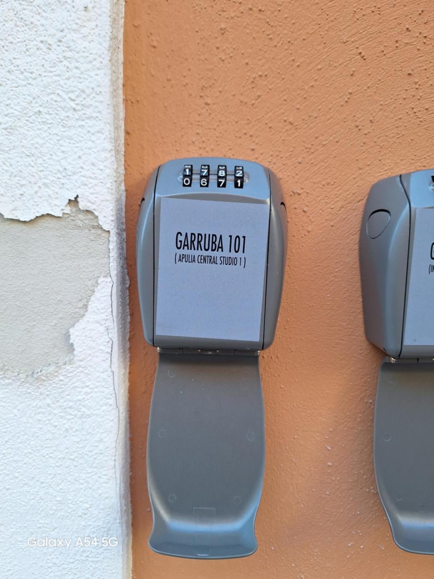 Hotel Garruba 101 à Bari Extérieur photo