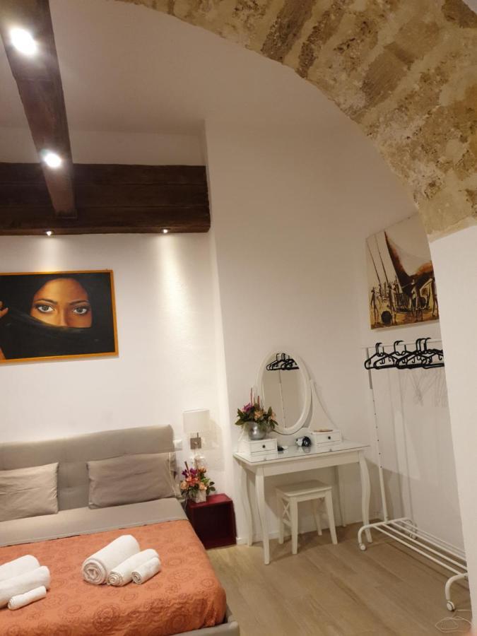Hotel Garruba 101 à Bari Extérieur photo